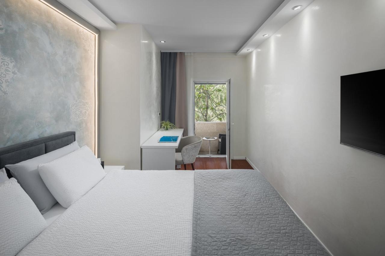 Hotel Tomi Порторож Экстерьер фото
